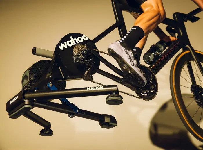 Review: onze mening over de Wahoo Kickr V5 fietstrainer